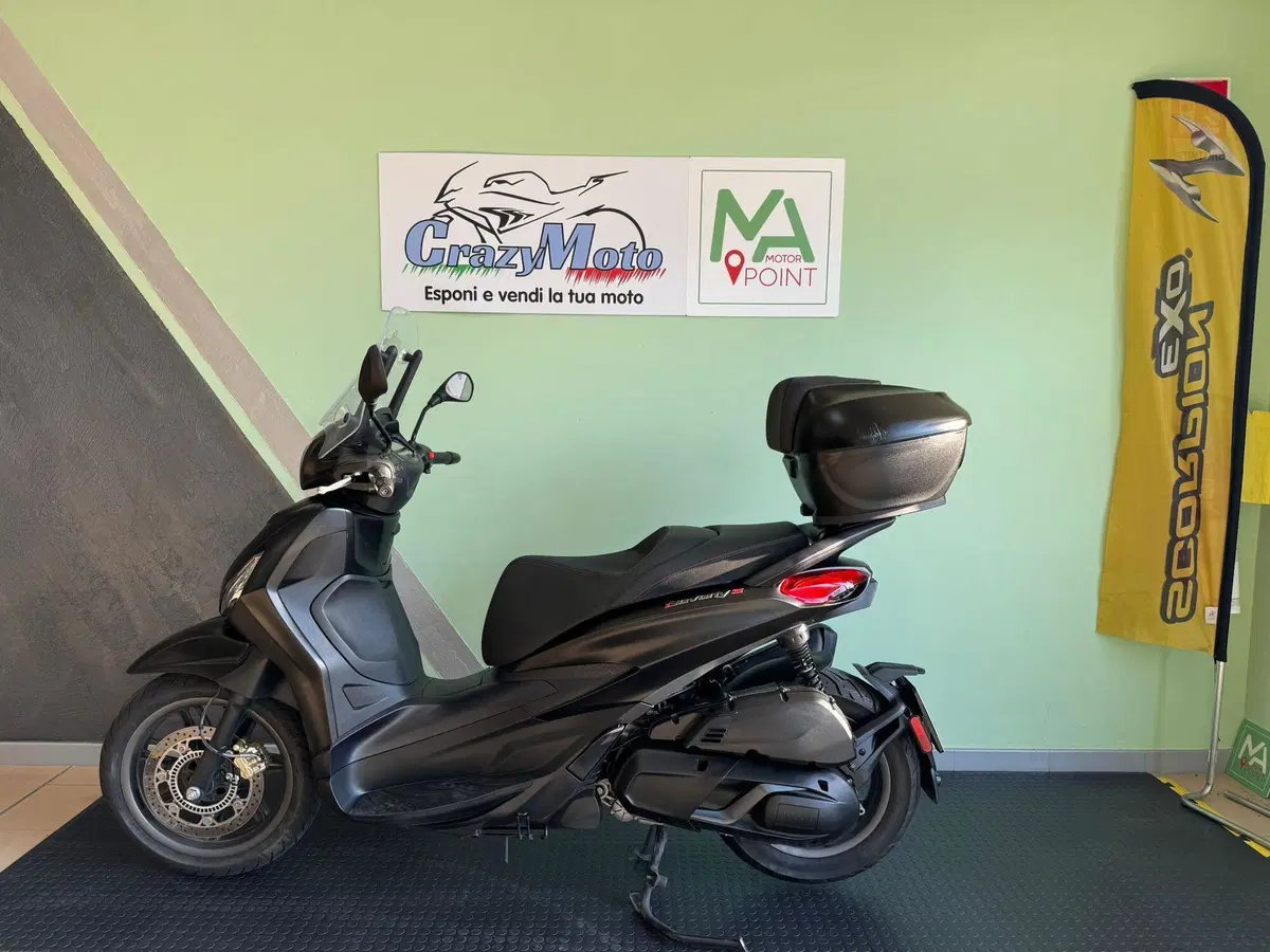 Piaggio Beverly 400 ABS-ASR (2021 - 24) (2)