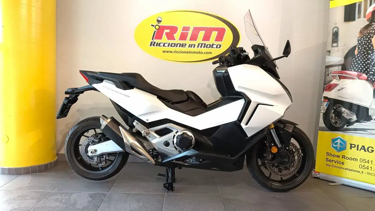 Honda Forza 750 DCT (2021 - 24) (2)