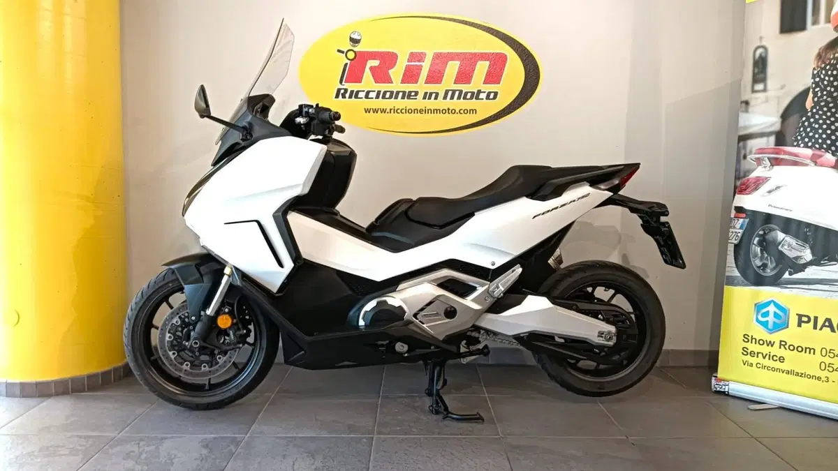 Honda Forza 750 DCT (2021 - 24) (4)