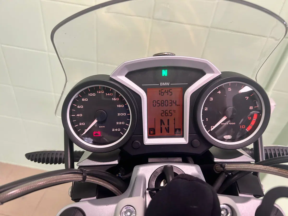 Bmw R 1200 R (2006 - 11) (6)