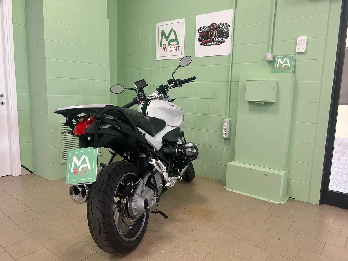 Bmw R 1200 R (2006 - 11) (7)