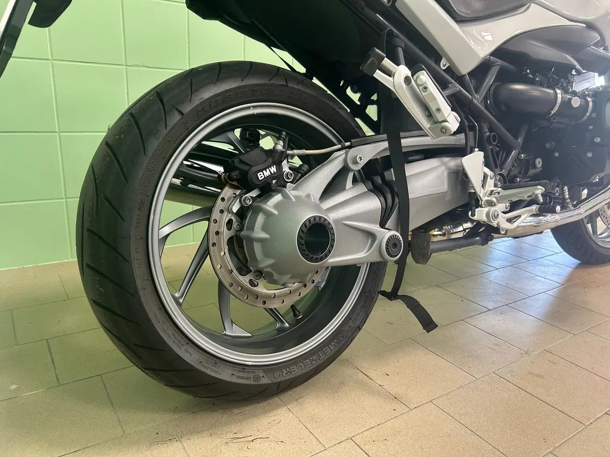Bmw R 1200 R (2006 - 11) (12)