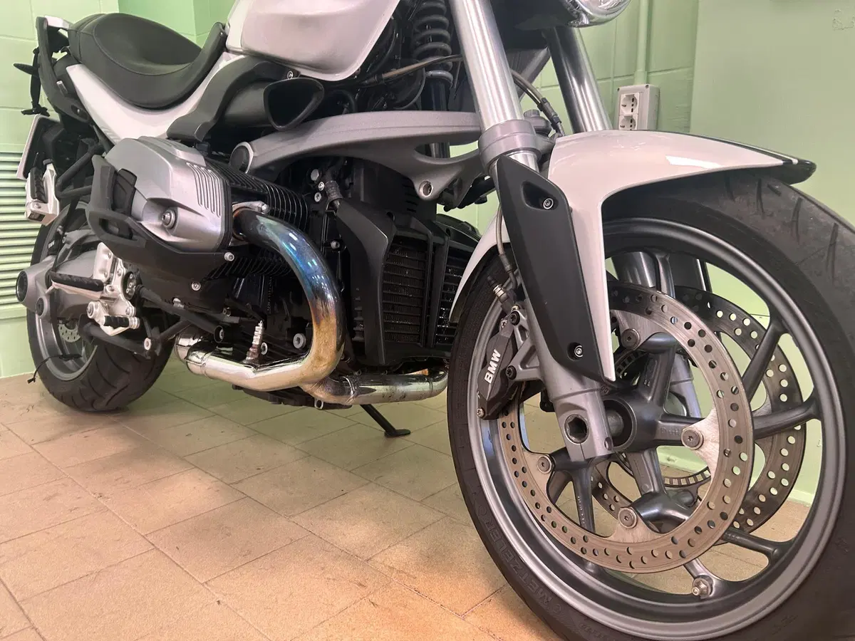 Bmw R 1200 R (2006 - 11) (13)