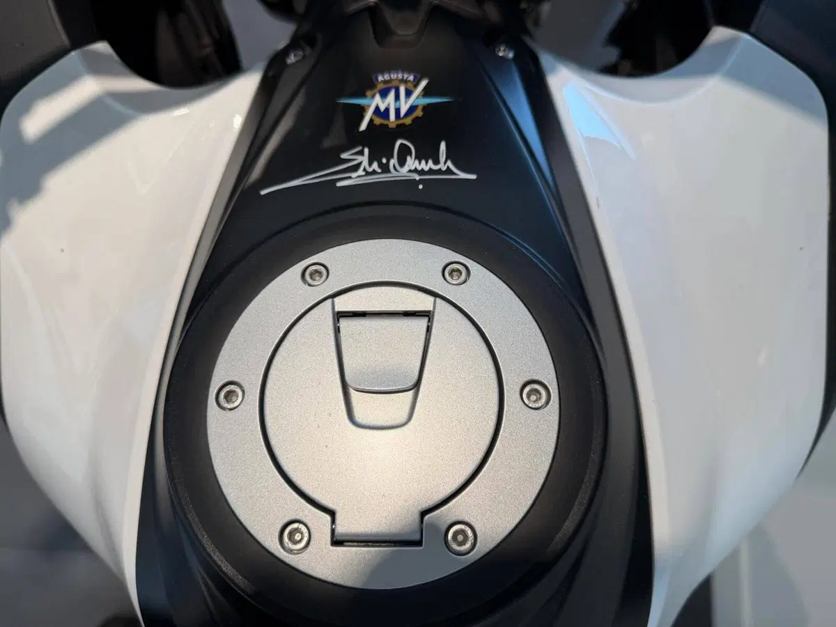 MV Agusta LXP Orioli (2024 - 26) (3)