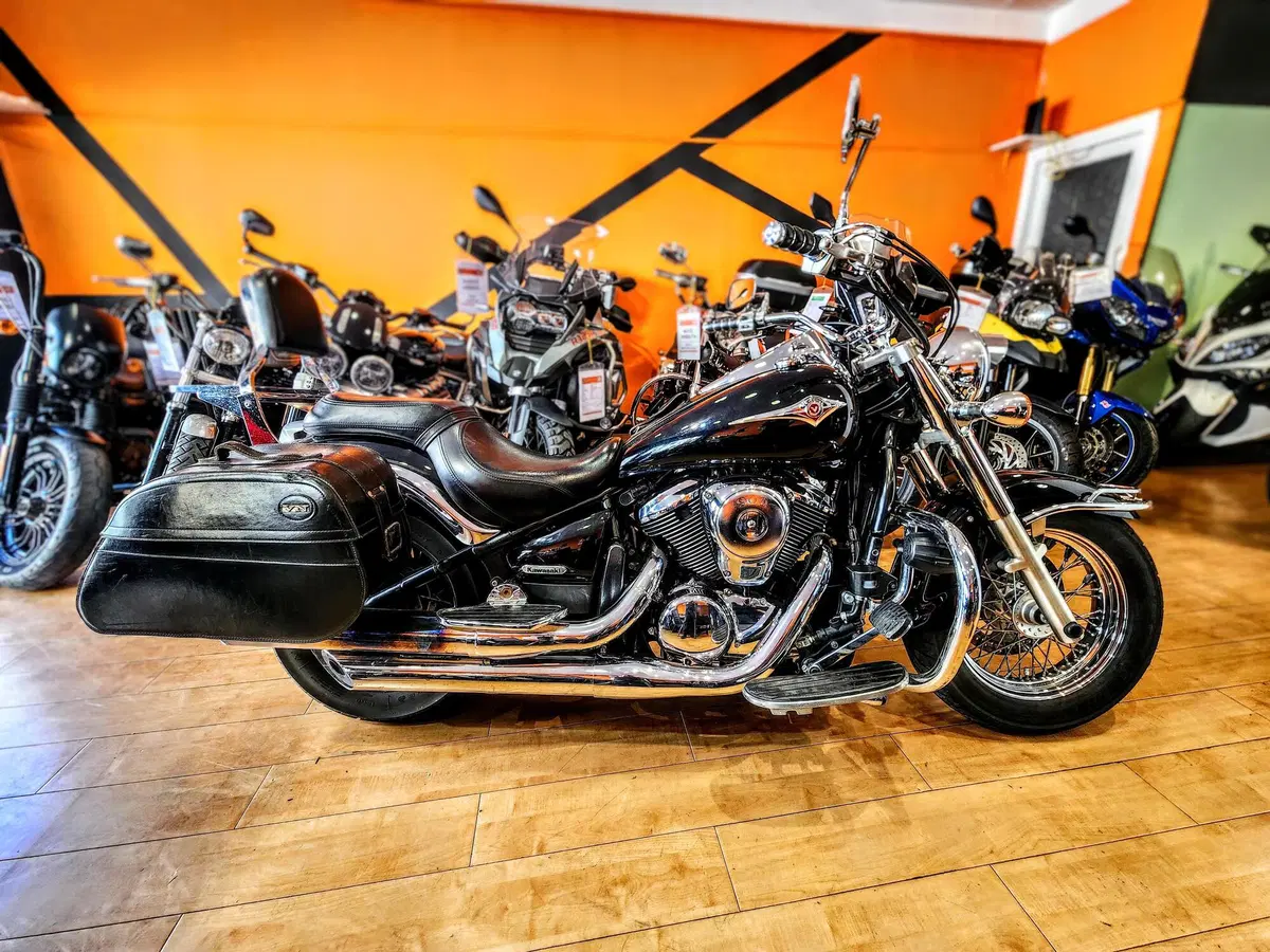 Kawasaki Vulcan VN 900 Classic (2006 - 10)