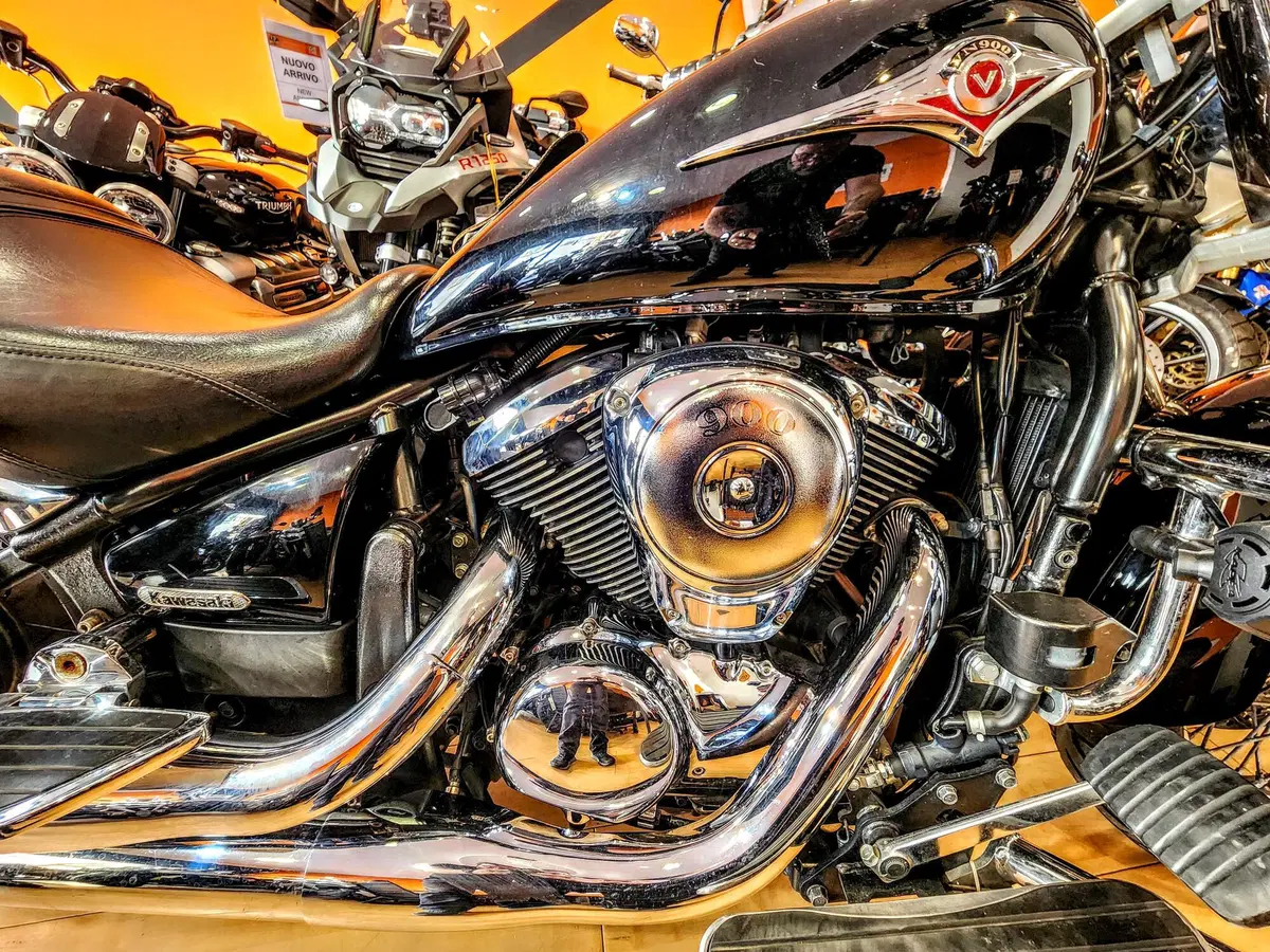 Kawasaki Vulcan VN 900 Classic (2006 - 10) (9)