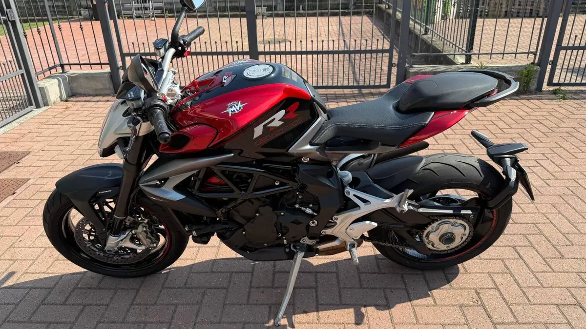 MV Agusta Brutale 800 RR (2017 - 20) (3)