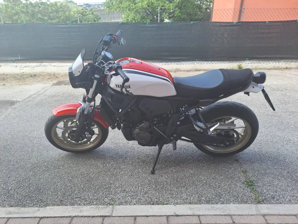 Yamaha XSR 700 ABS (2016 - 20)