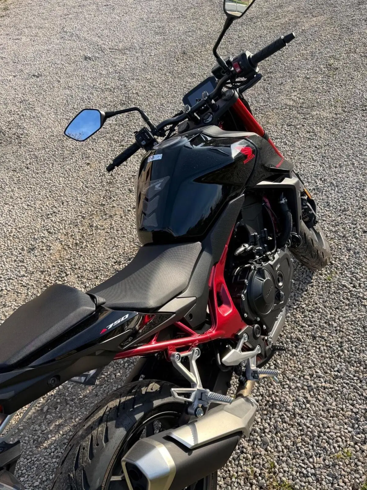 Honda CB 750 Hornet (2023 - 24) (5)