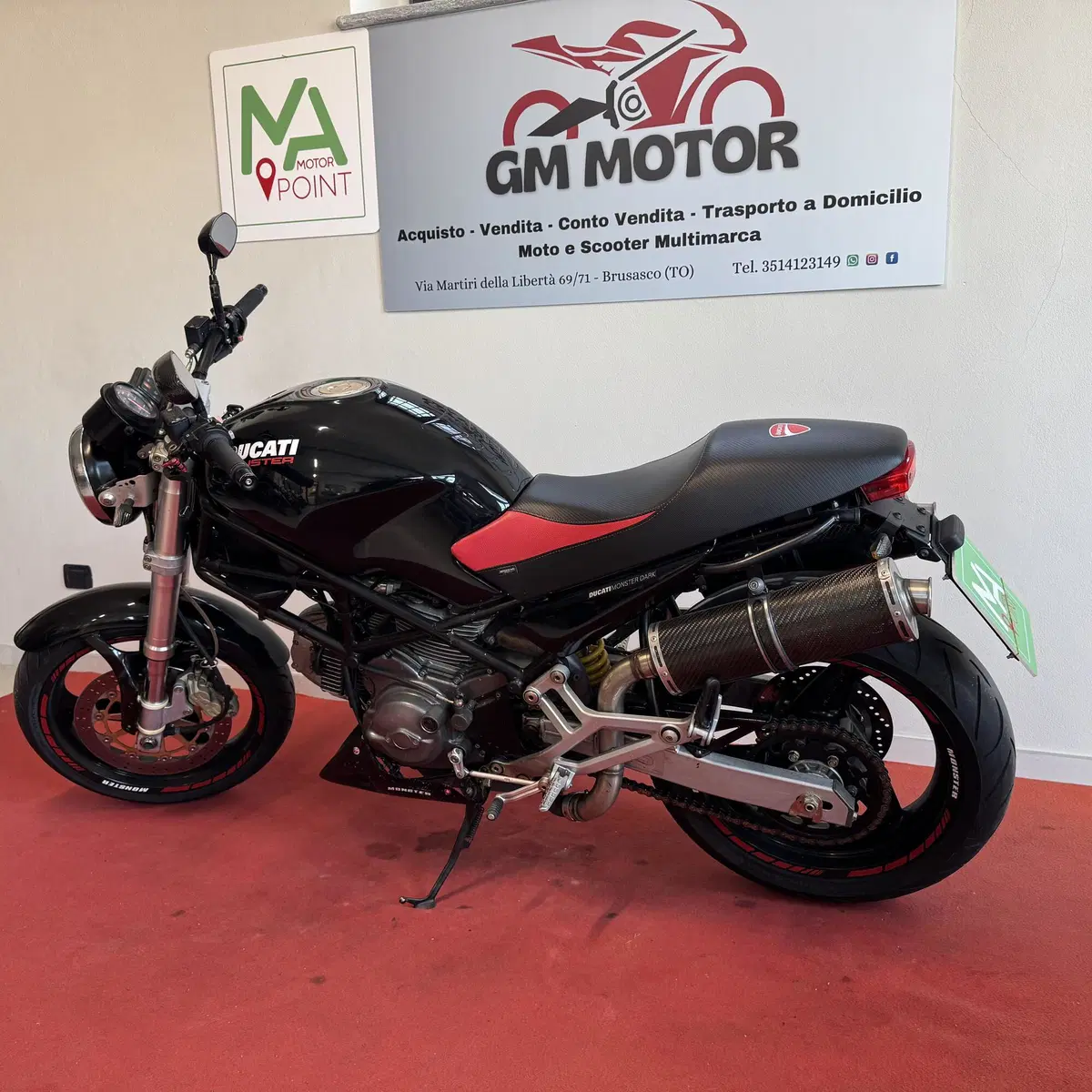 Ducati Monster 600 Dark (1998 - 01) (5)
