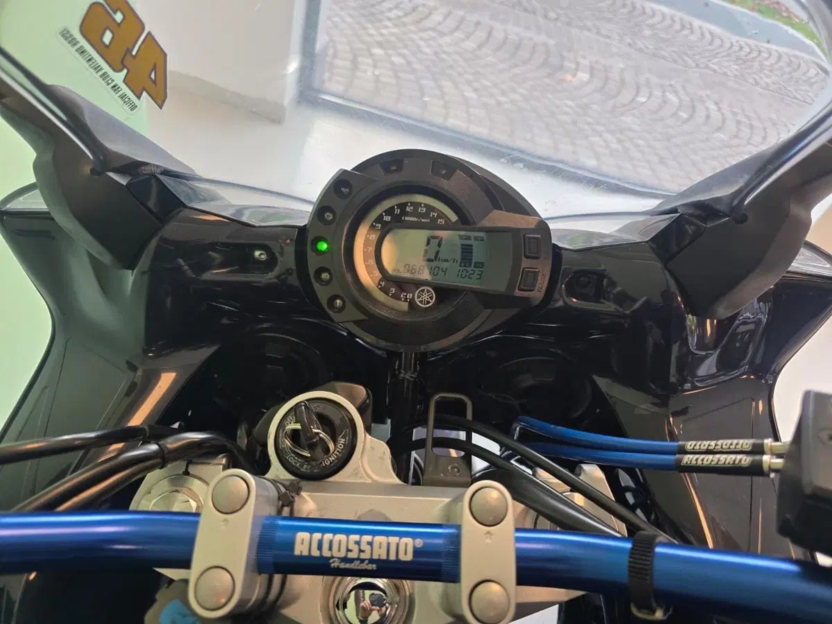Yamaha FZ6 Fazer (2004 - 07) (11)