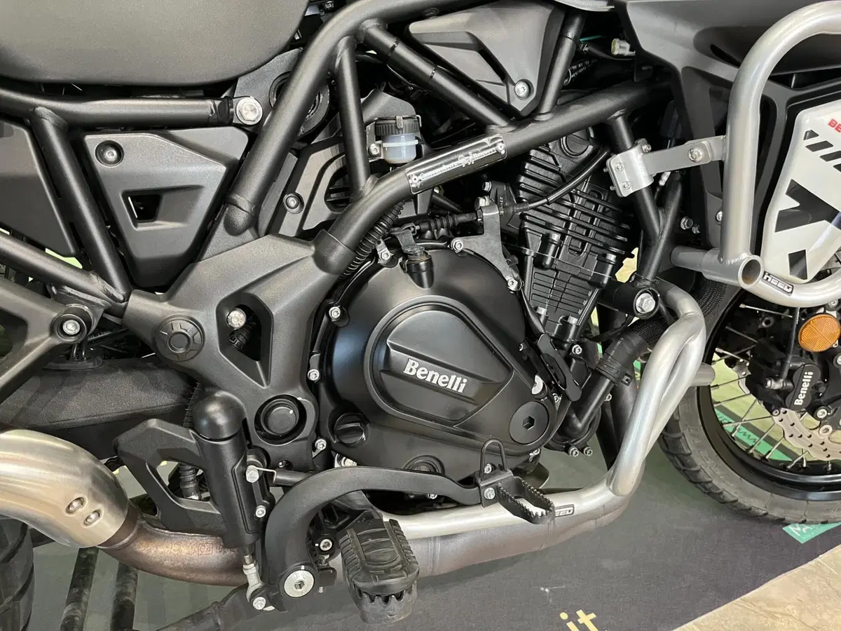 Benelli TRK 702X (2023 - 25) (4)