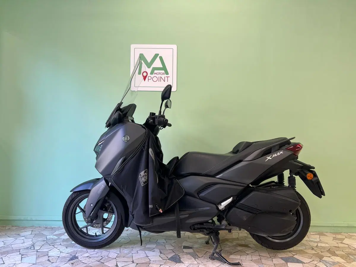 Yamaha X-Max 300 (2021 - 24)