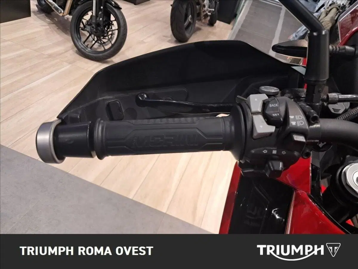 Moto Morini X-Cape 650 Gold Wheels Edition (2022 - 26) (12)