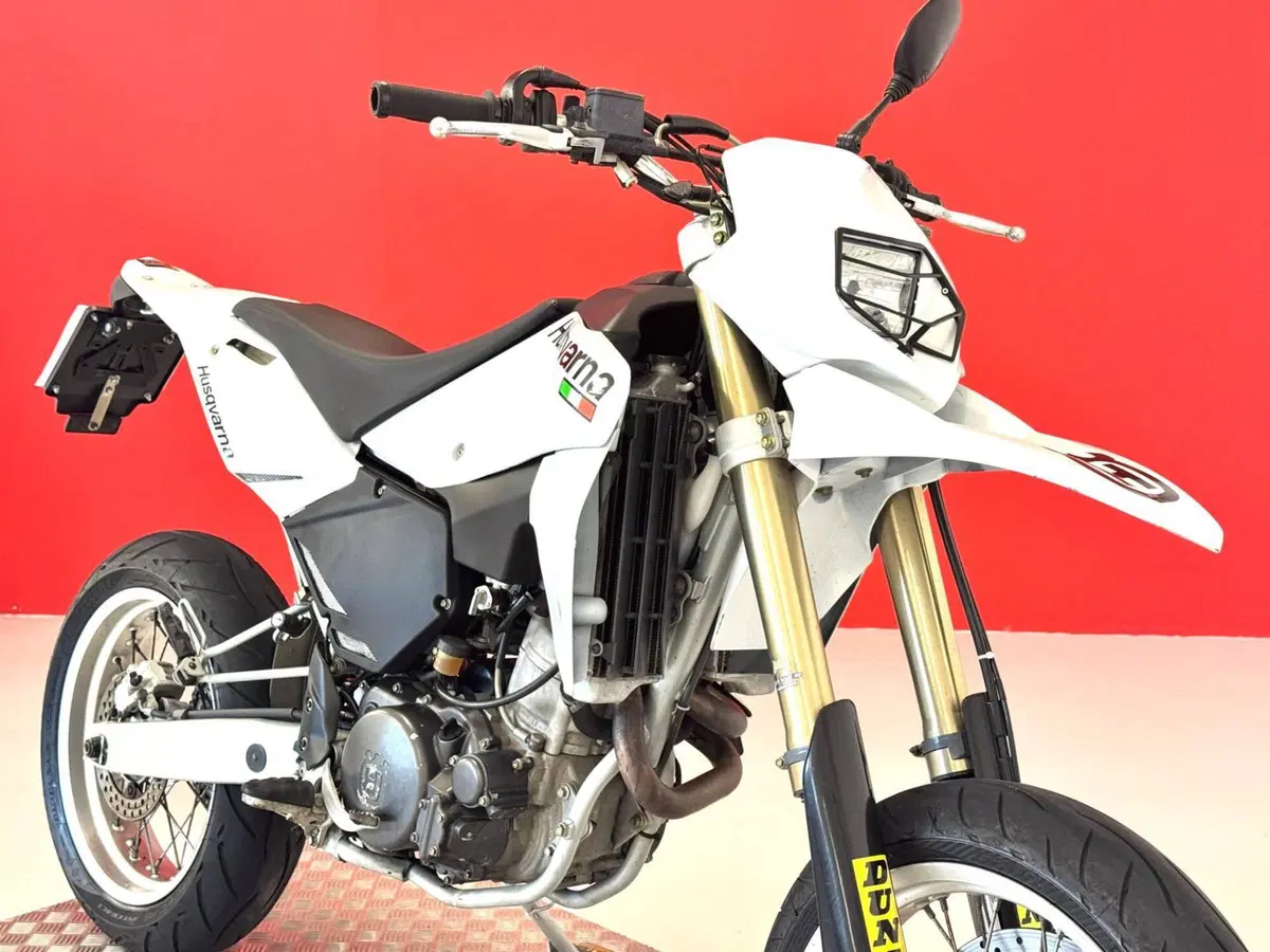 Husqvarna SM 610 (2006) (9)