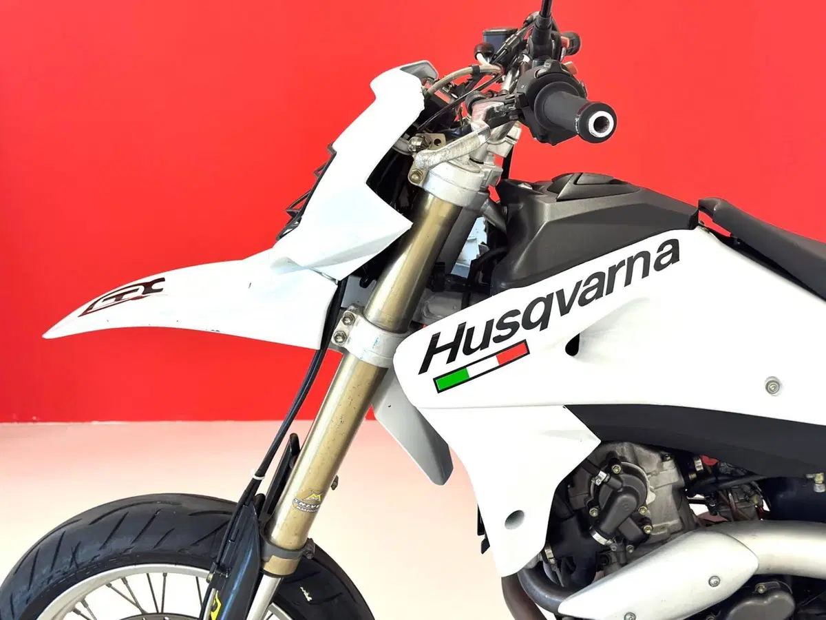 Husqvarna SM 610 (2006) (15)