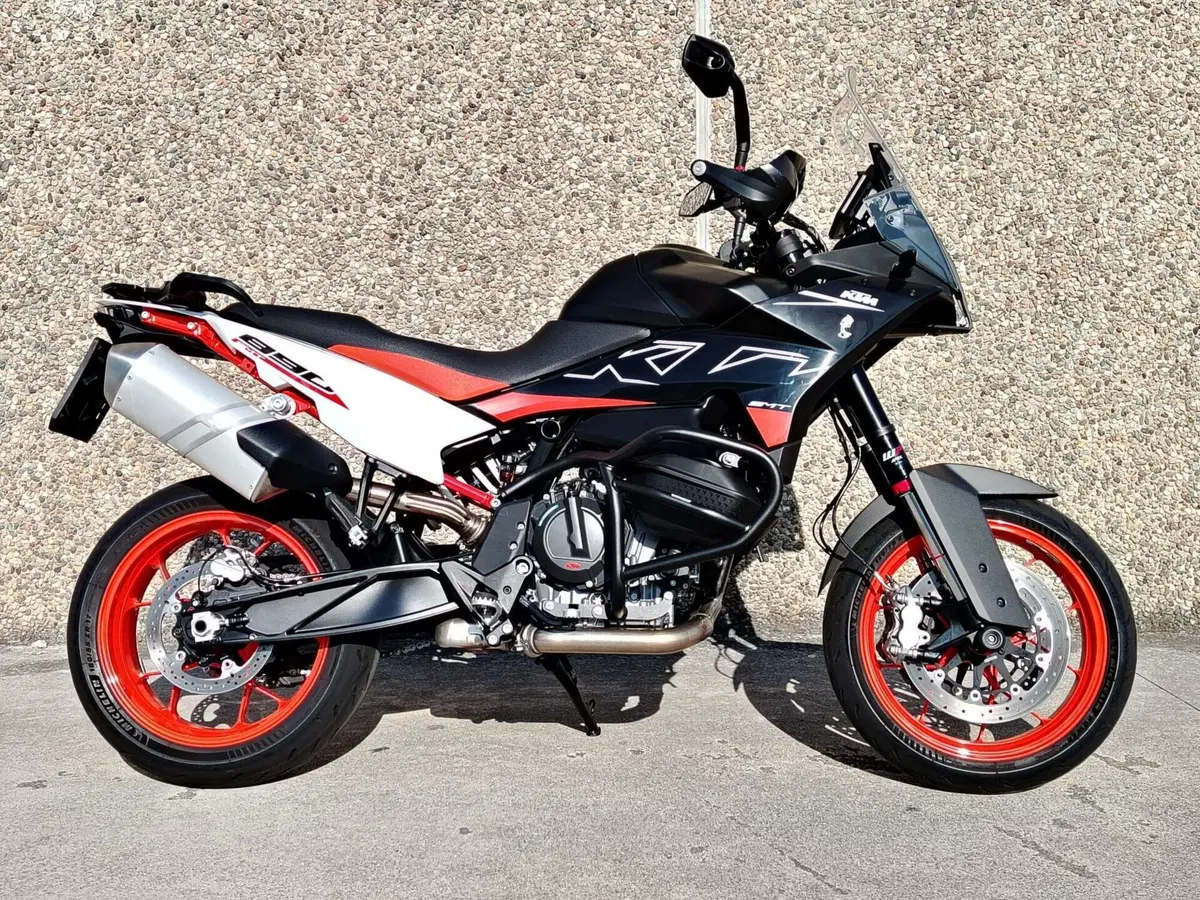 KTM 890 SMT (2023 - 25)