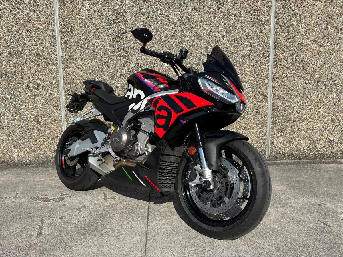Aprilia Tuono 660 Factory (2022 - 24) (4)