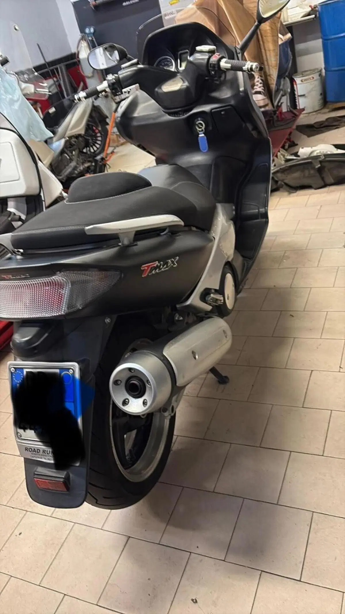Yamaha T-Max 500 Black Max (2006 - 07) (4)