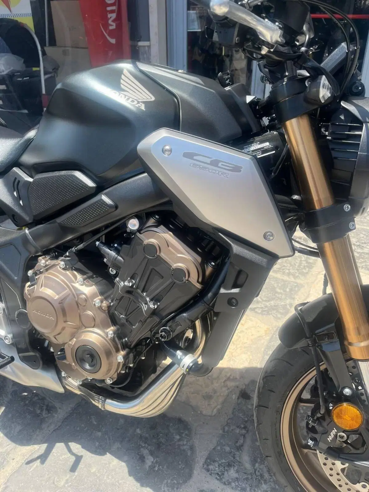 Honda CB 650 R (2021 - 23) (5)