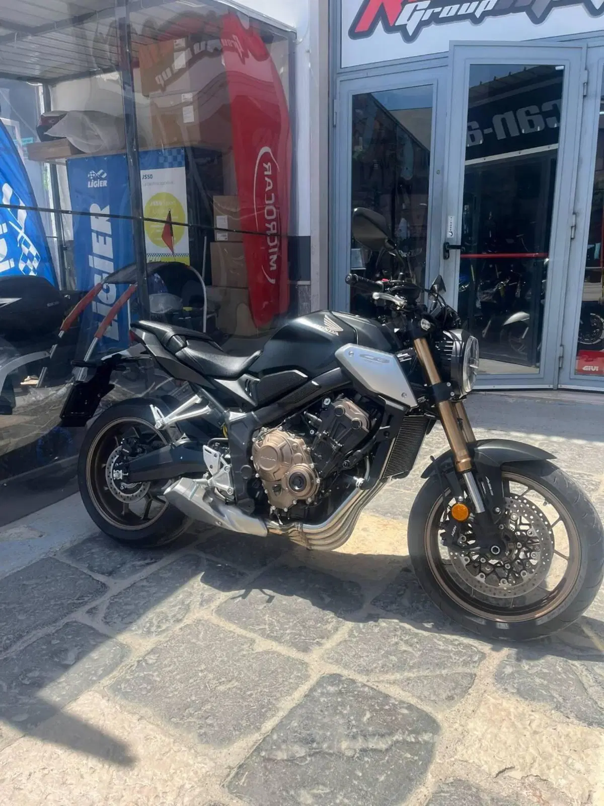 Honda CB 650 R (2021 - 23) (2)