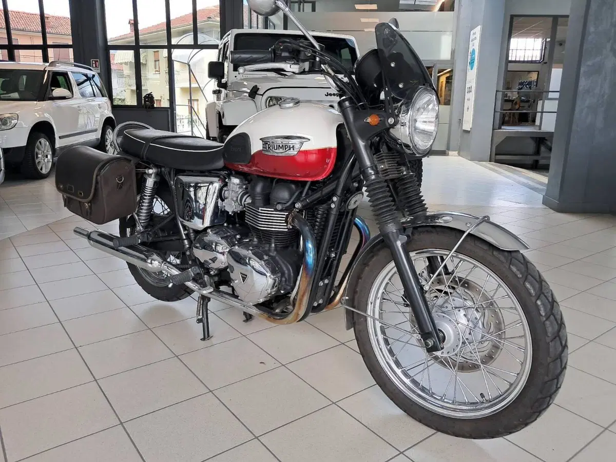 Triumph Bonneville T100 (2008 - 16)