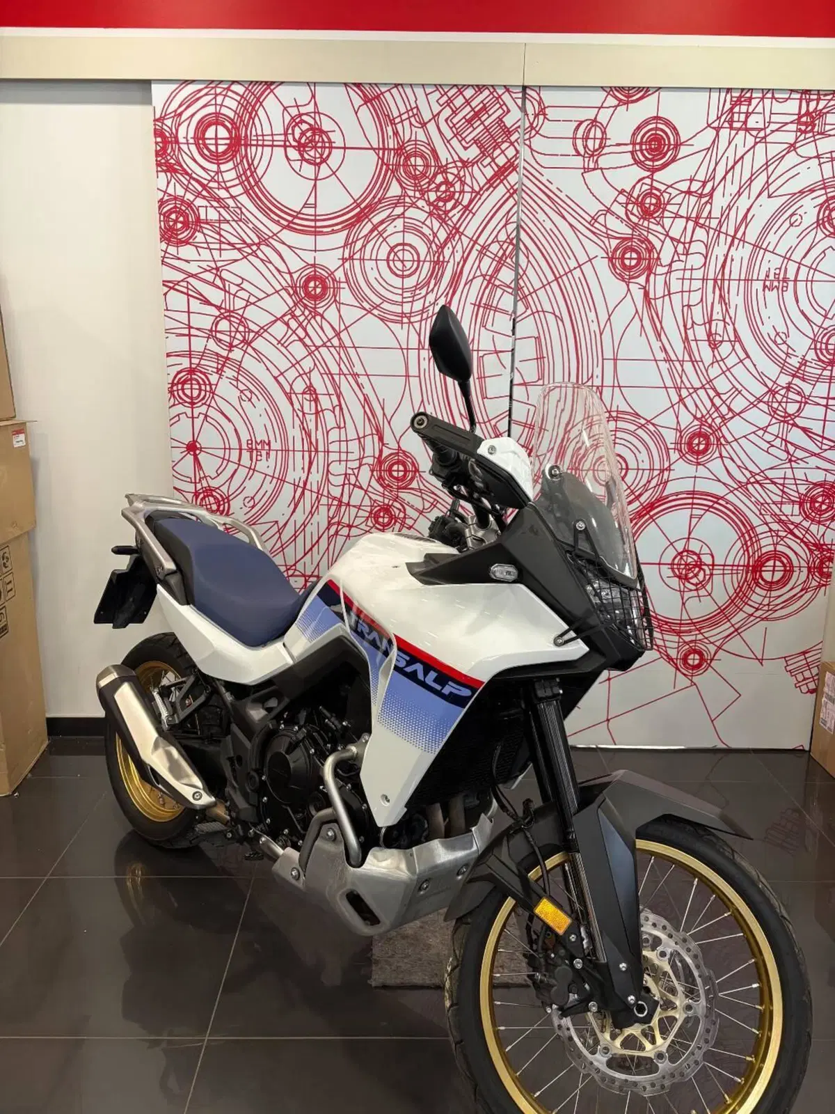 Honda Transalp XL750 (2023 - 24) (2)