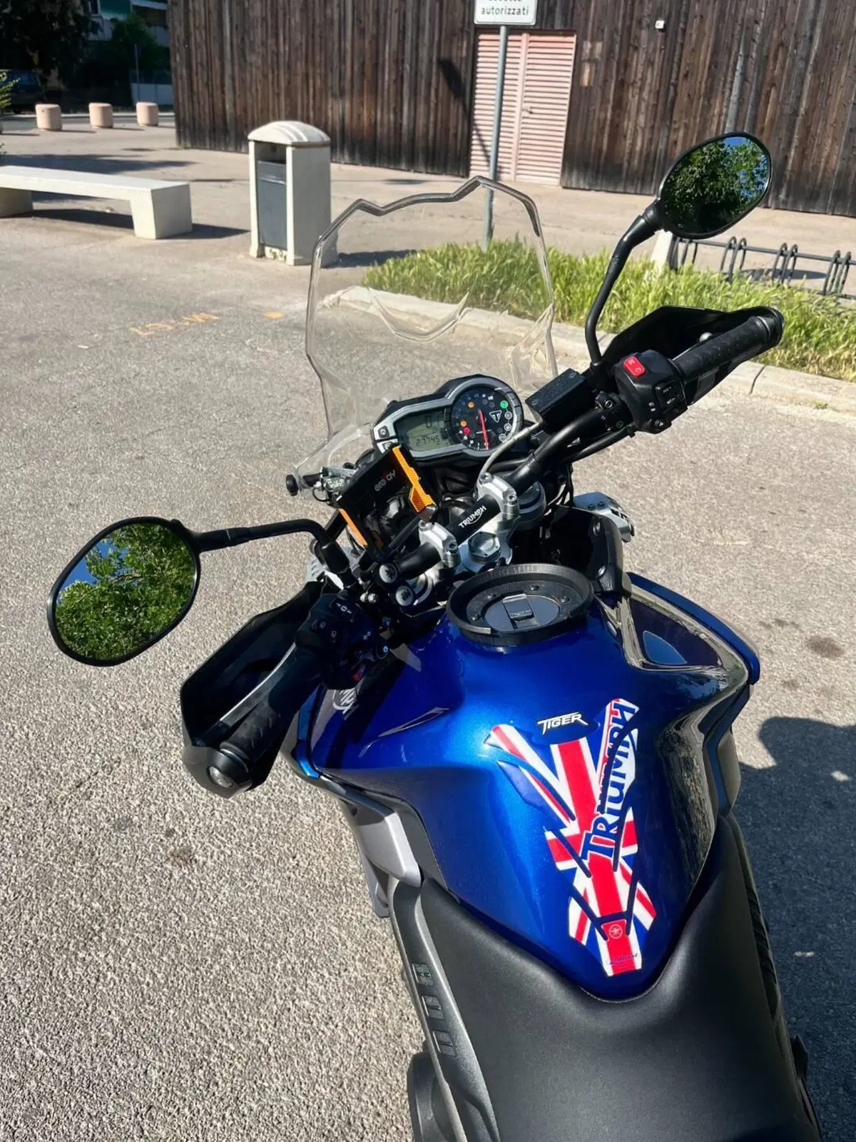Triumph Tiger 800 XRx (2017 - 18) (7)