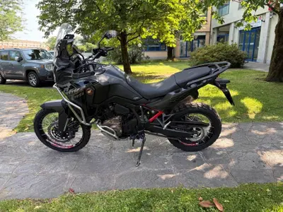 Honda Africa Twin CRF 1100L ES DCT (2024 - 26) usata