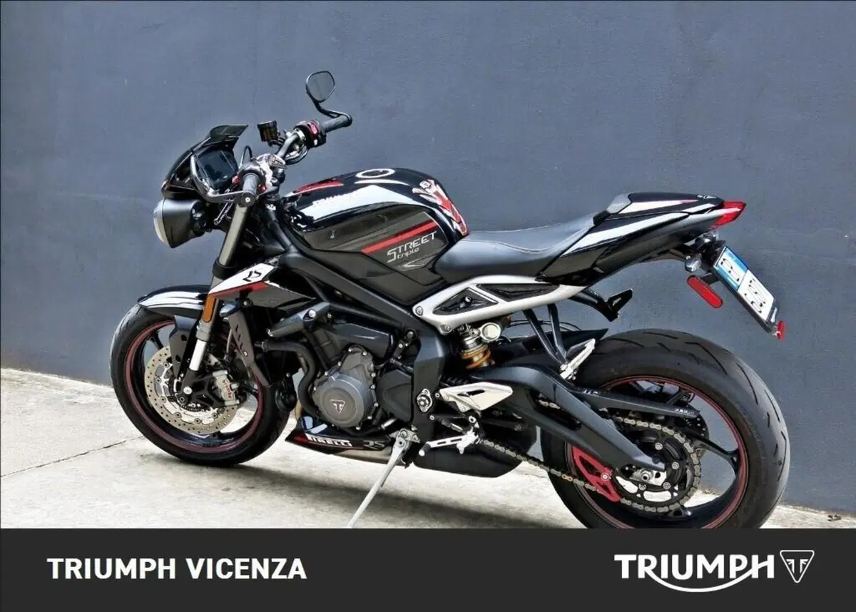 Triumph Street Triple RS (2017 - 19) (3)