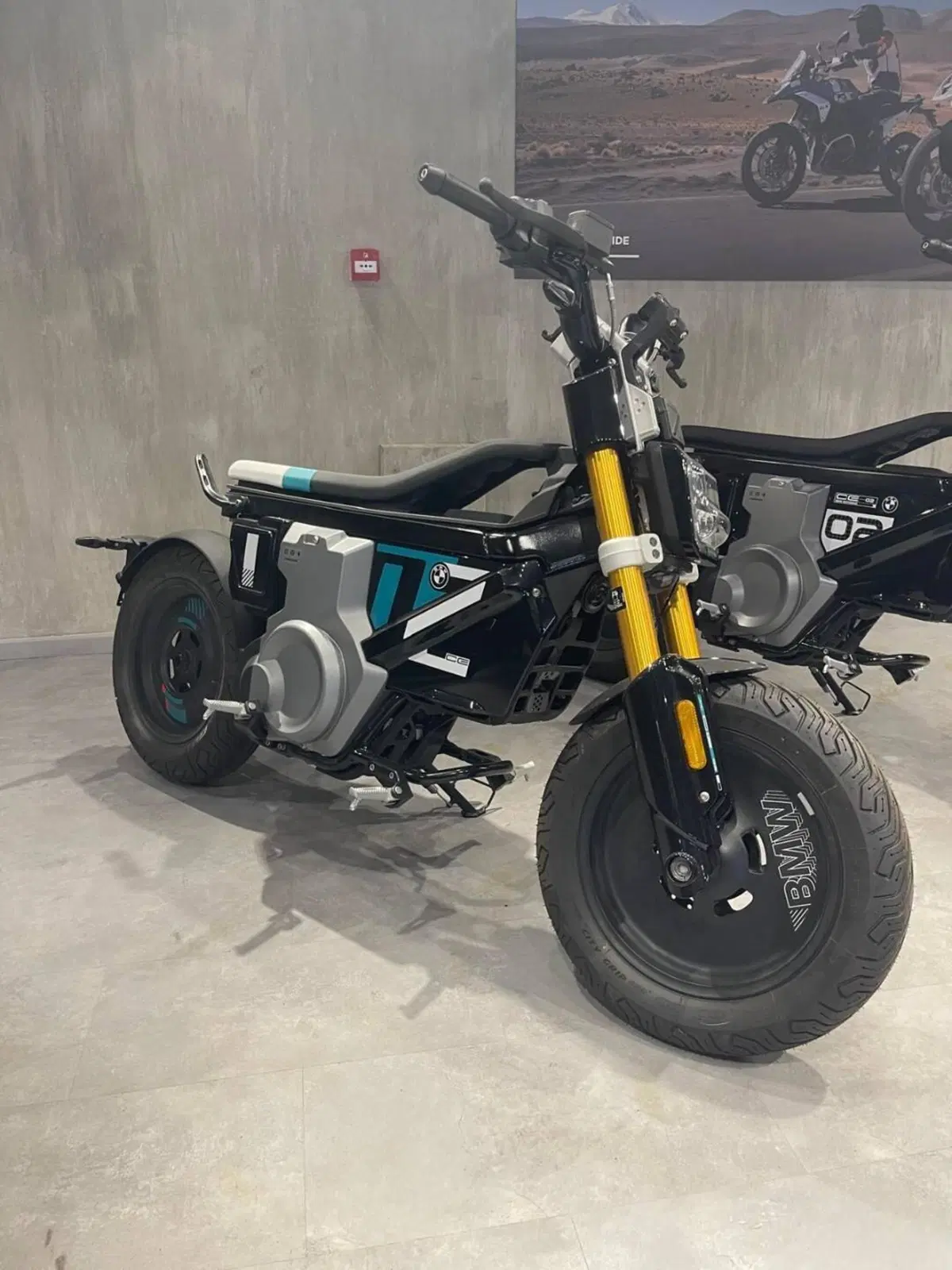 Bmw CE 02 AM (2024 - 26) (2)