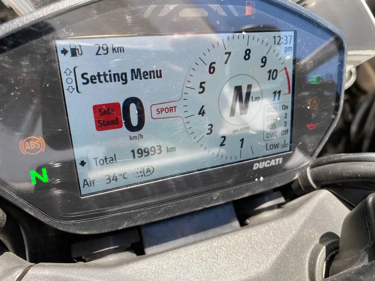 Ducati Monster 937 (2021 - 25) (3)