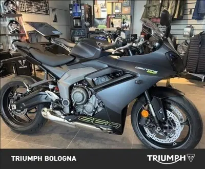 Triumph Daytona 660 (2024 - 26) usata
