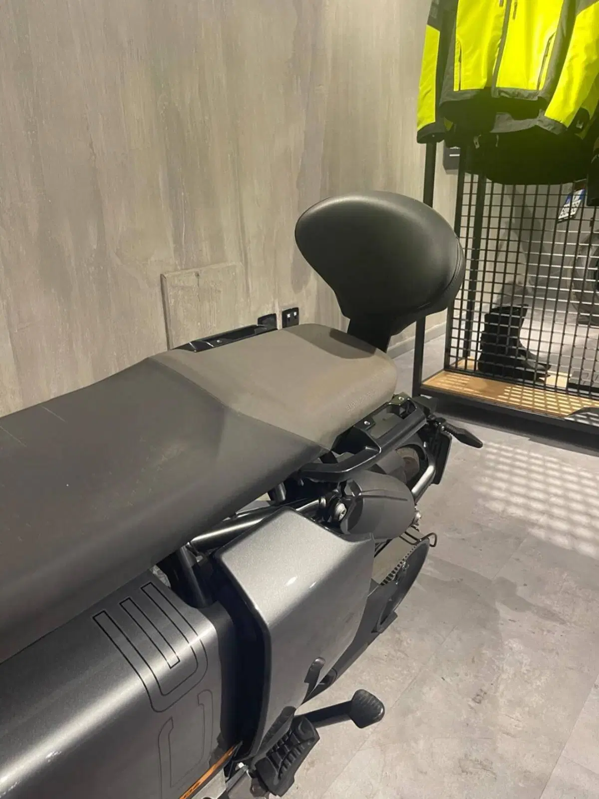 Bmw CE 04 (2021 - 25) (7)