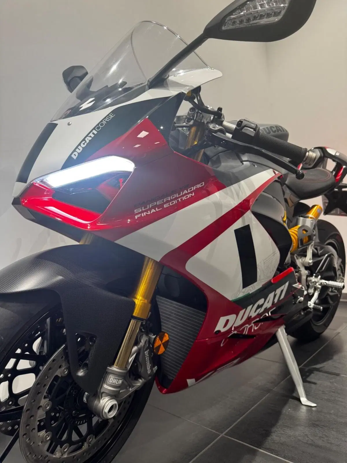 Ducati Panigale V2 Superquadro Final Edition (2024) (5)
