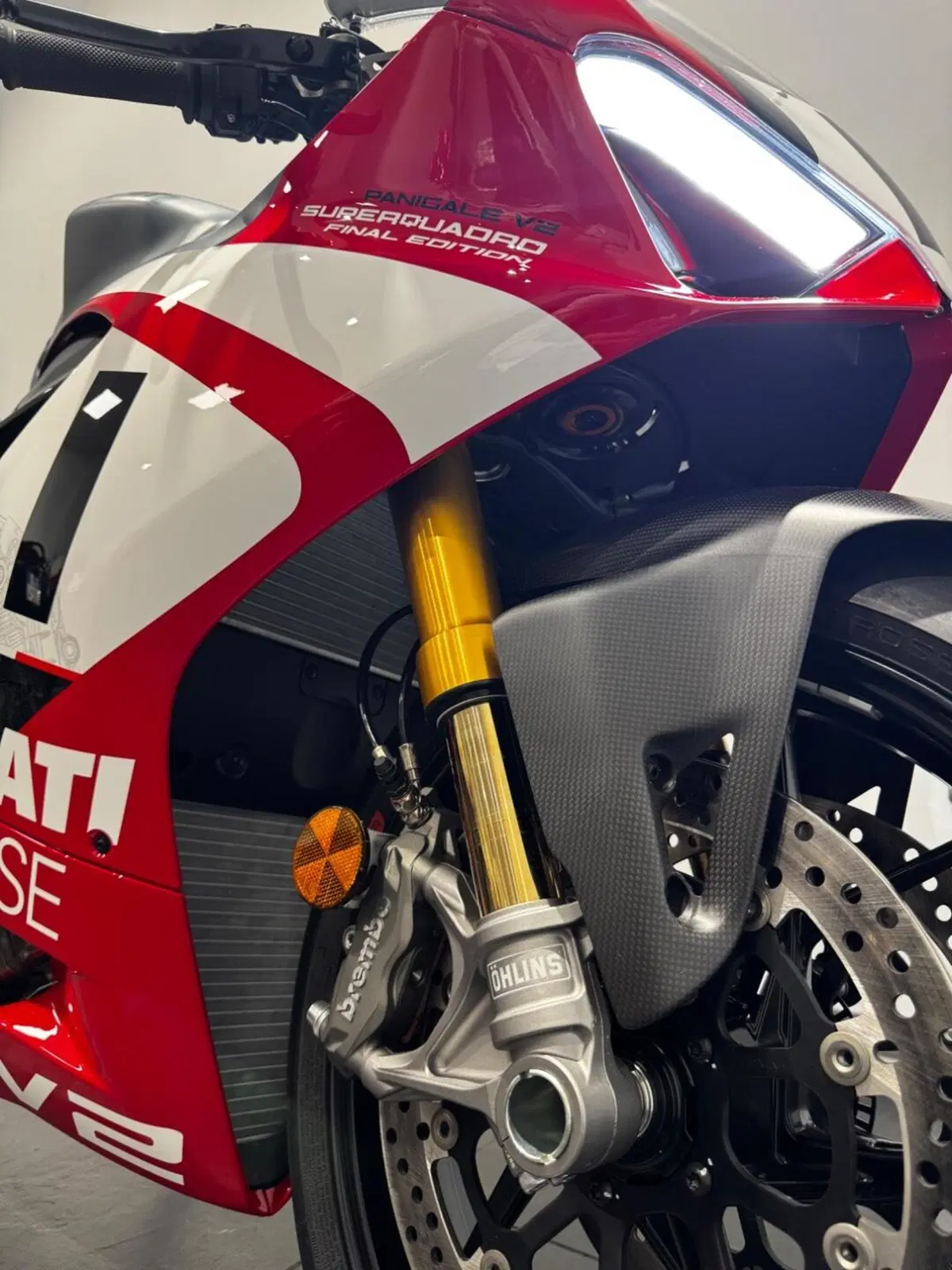 Ducati Panigale V2 Superquadro Final Edition (2024) (13)