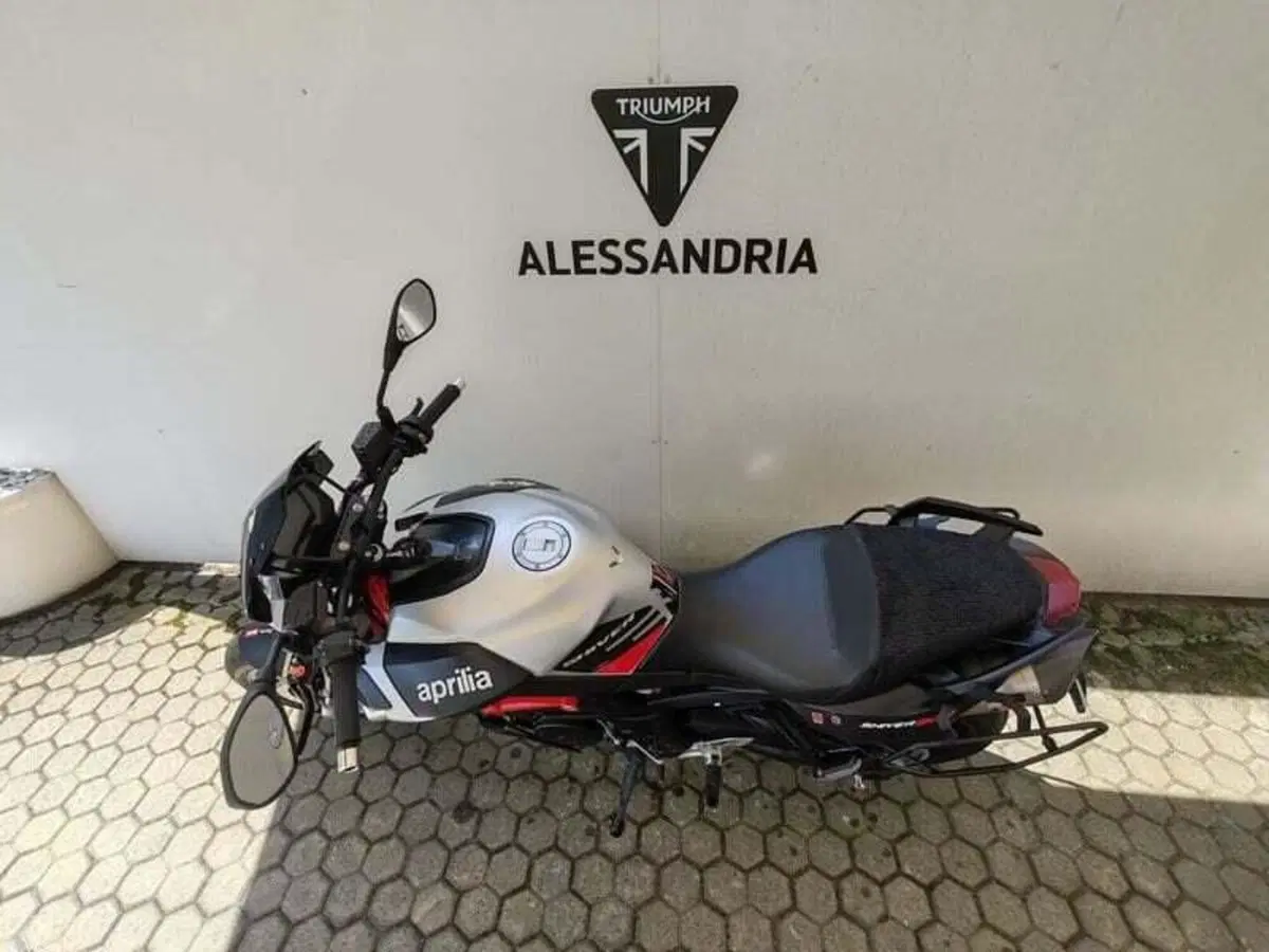 Aprilia Shiver 900 ABS (2017 - 18) (5)