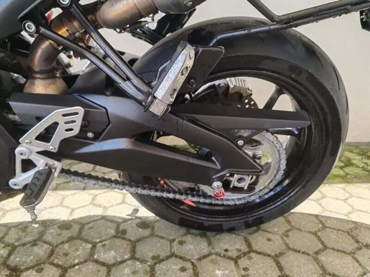 Aprilia Shiver 900 ABS (2017 - 18) (8)