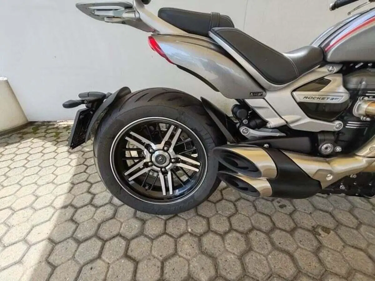Triumph Rocket 3 GT (2021 - 24) (9)