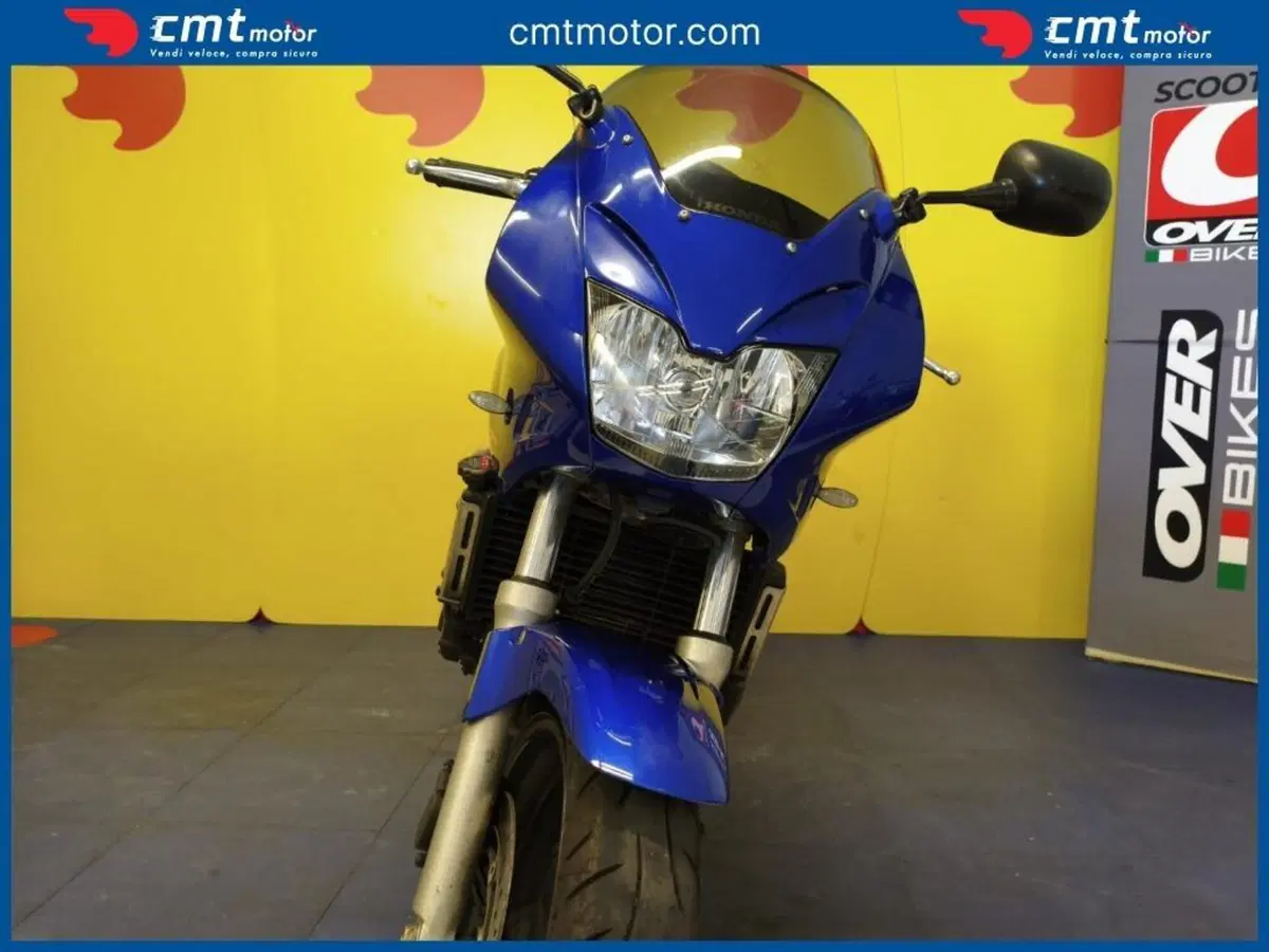 Honda Hornet 600 S (1999 - 01) (3)