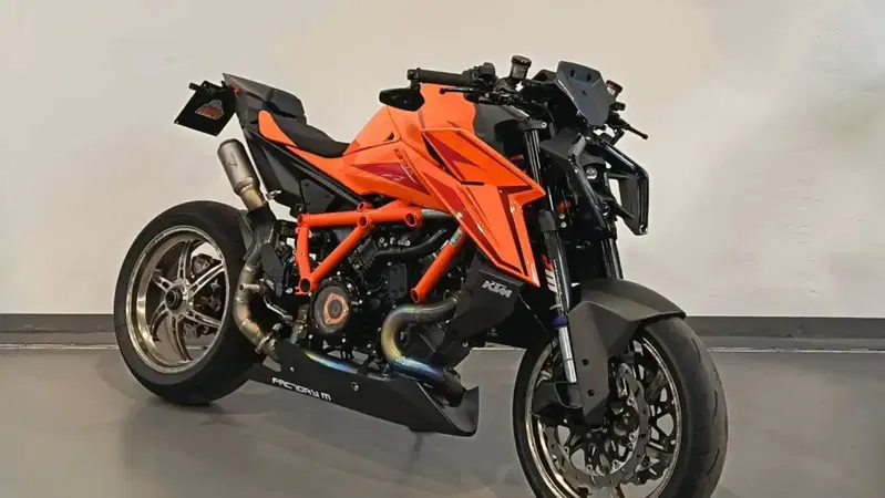 KTM 1390 Super Duke R EVO: l'usato del giorno di Moto.it [GALLERY]