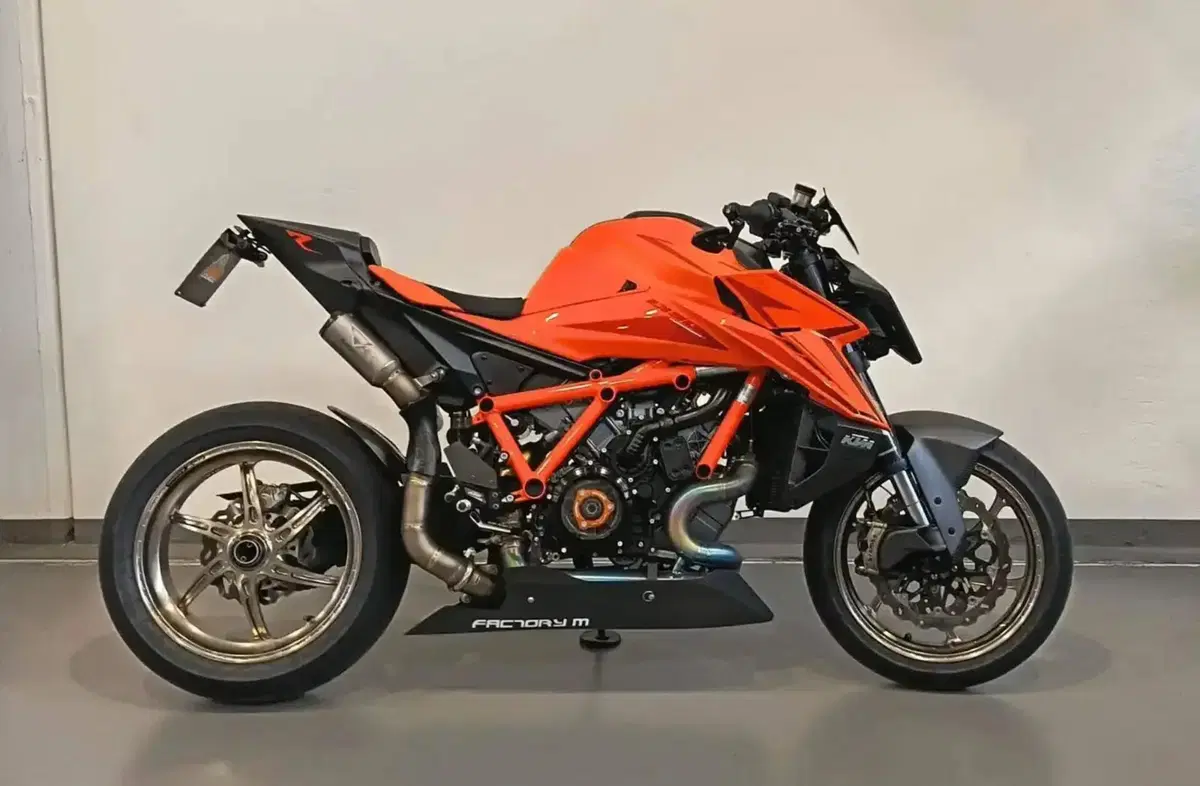 KTM 1390 Super Duke R EVO: l'usato del giorno di Moto.it [GALLERY] (6)