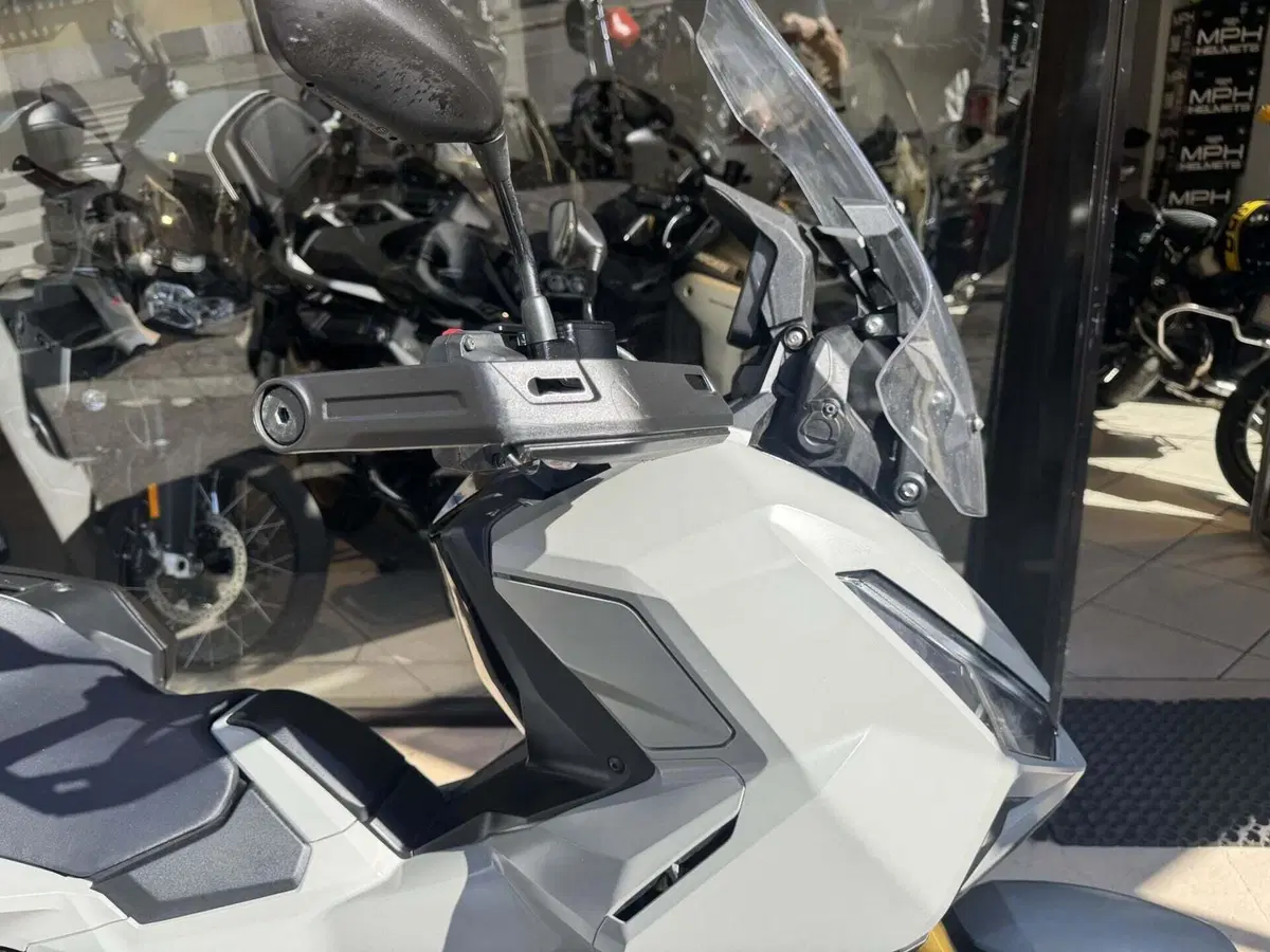 Honda X-ADV 750 (2025 - 26) (8)