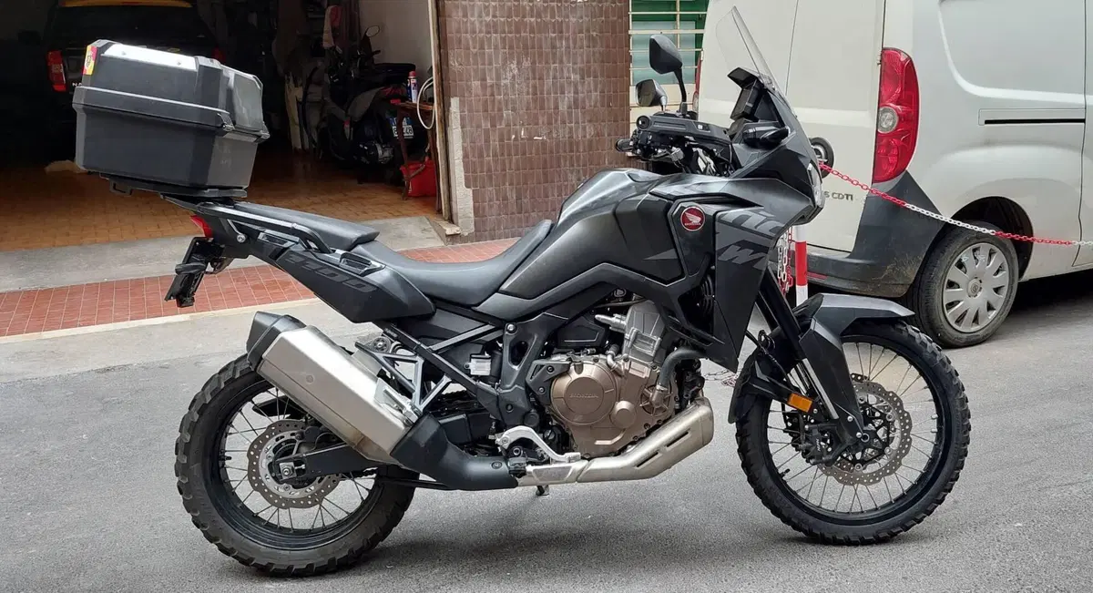 Honda Africa Twin CRF 1100L Urban (2022 - 23) (2)