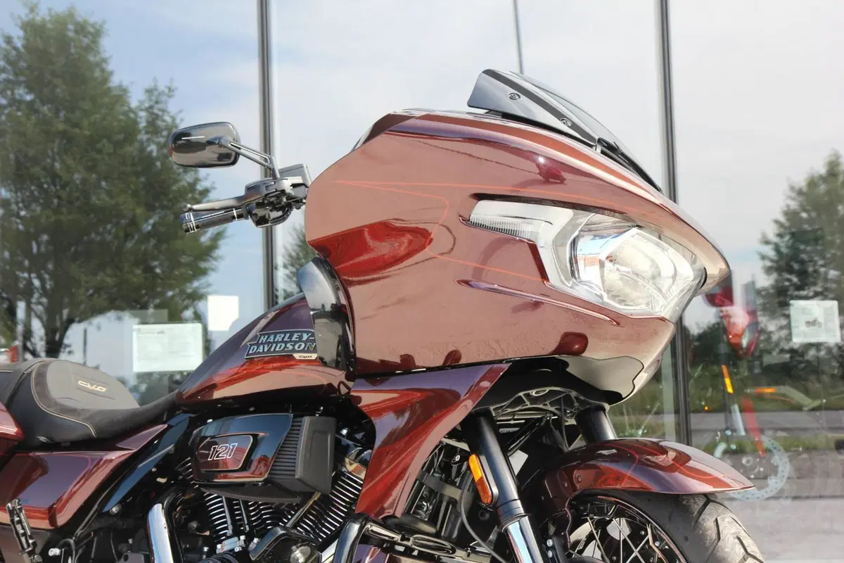Harley-Davidson CVO Road Glide (2024) (5)