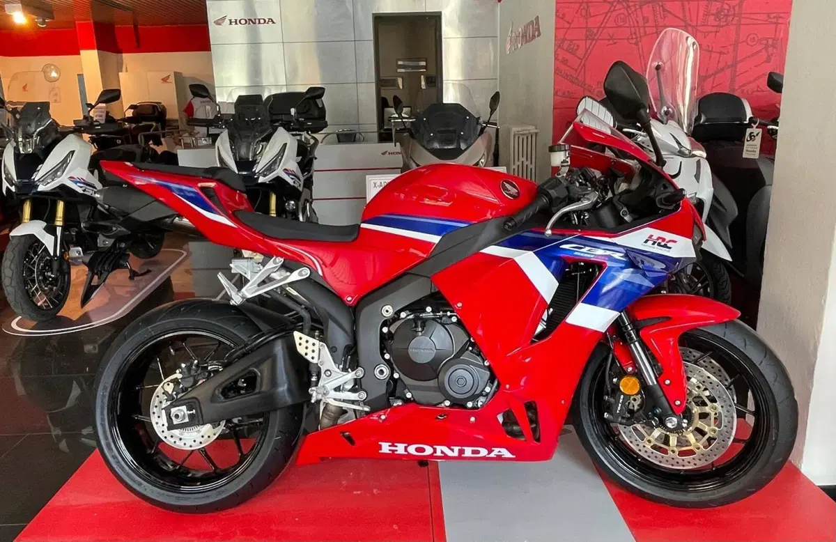 Honda CBR 600 RR (2024 - 26)