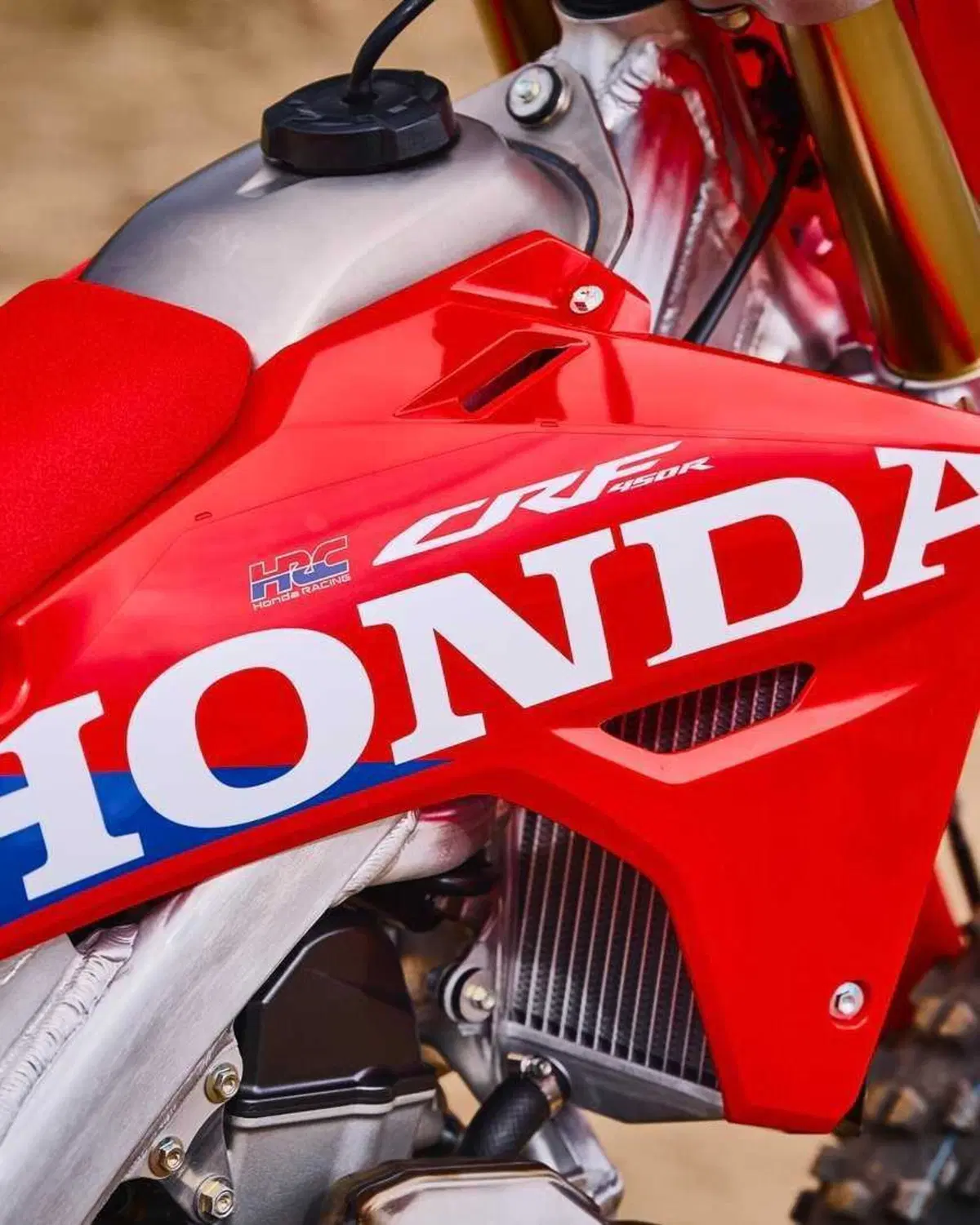 Rivoluzione Honda: ecco la nuova CRF 450R 2027 [GALLERY]