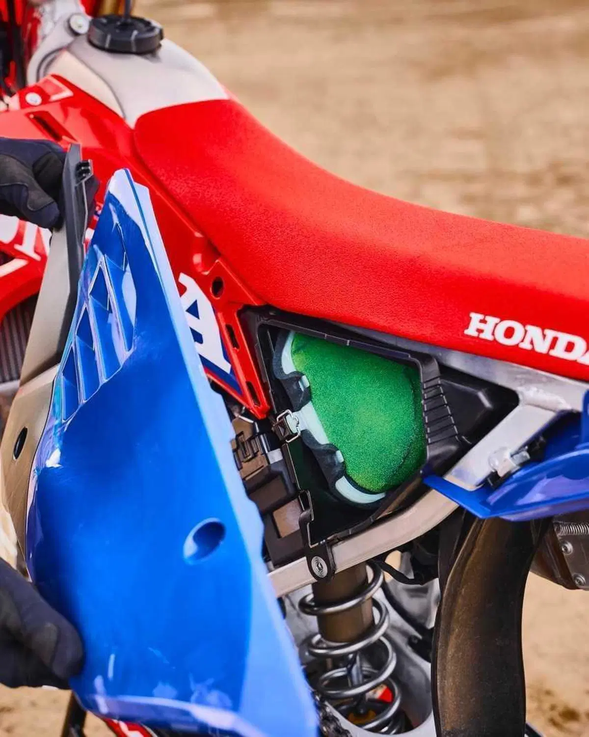 Rivoluzione Honda: ecco la nuova CRF 450R 2027 [GALLERY] (5)