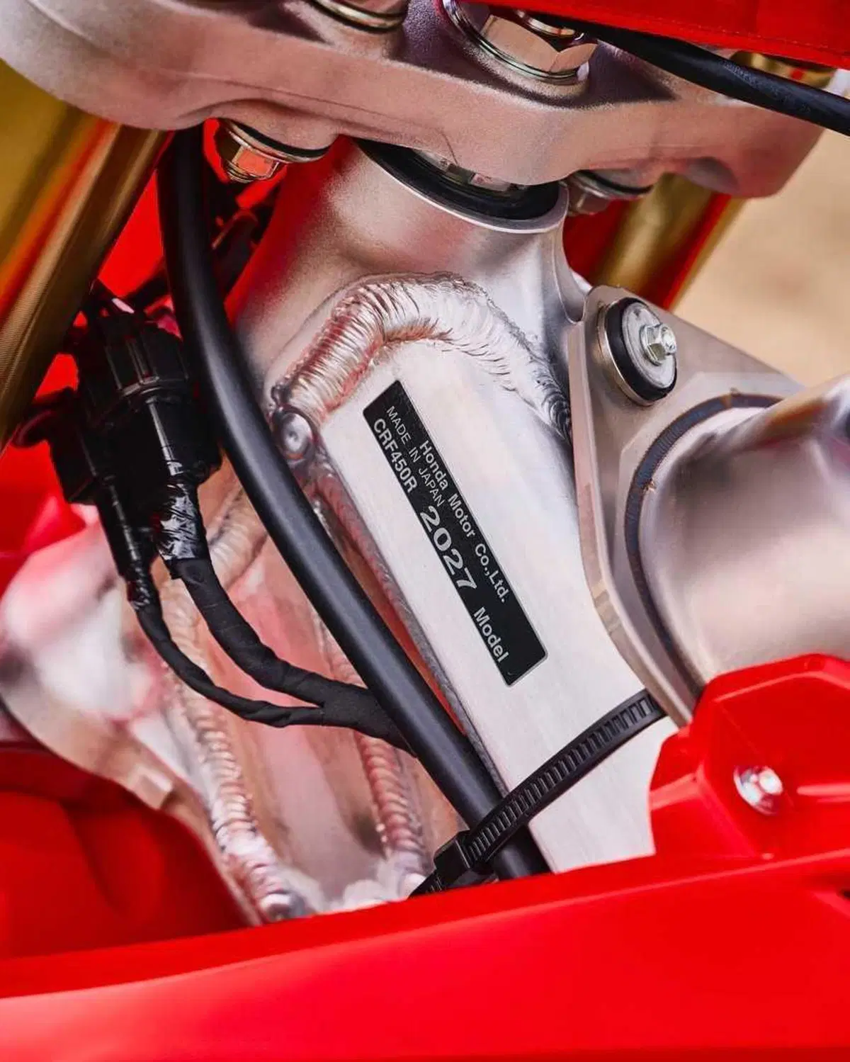 Rivoluzione Honda: ecco la nuova CRF 450R 2027 [GALLERY] (8)