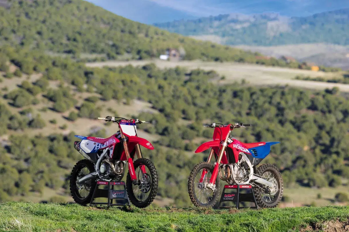 Rivoluzione Honda: ecco la nuova CRF 450R 2027 [GALLERY] (21)